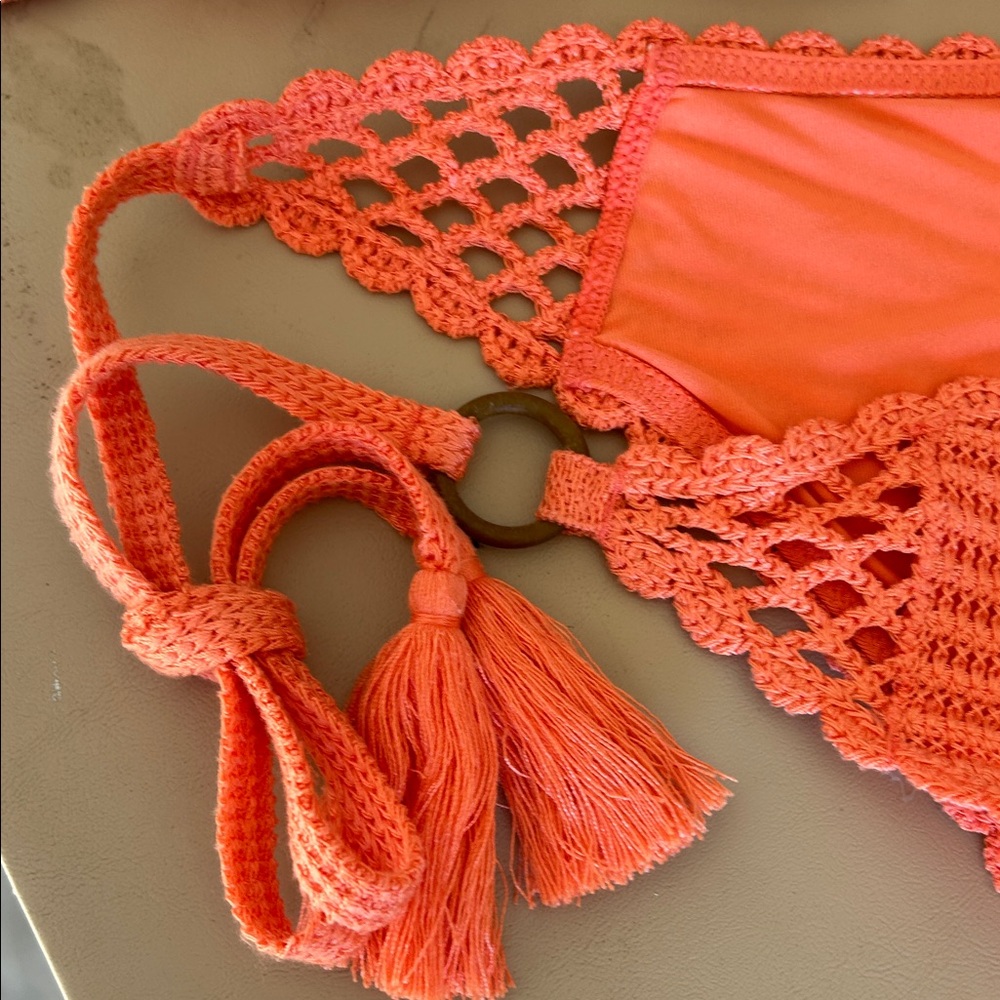 Aerie Crochet Bikini Set in Coral Top M Bottom Large - Picture 4 of 5